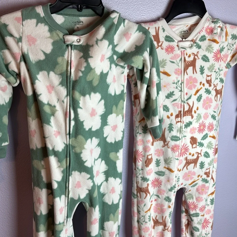NWT 2 Pc Set Carter's Fleece Green Pink Deer White Forest Footie Nonslip Sole